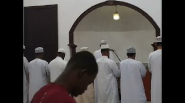 خالد العريمي صلاة العشاء من سورة الإسراء