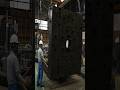 The process by which super-large aluminum castings are made. Old aluminum foundry in Japan.