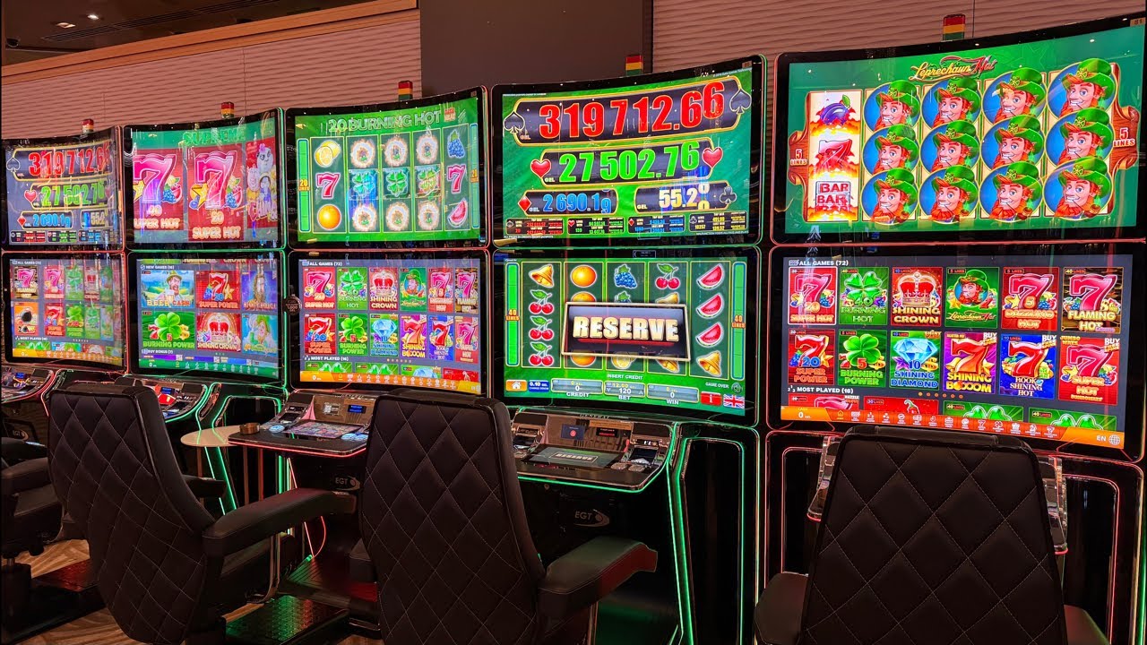 Охота на Лучшие Заносы Недели! Додепов и Опер Играет в Слоты