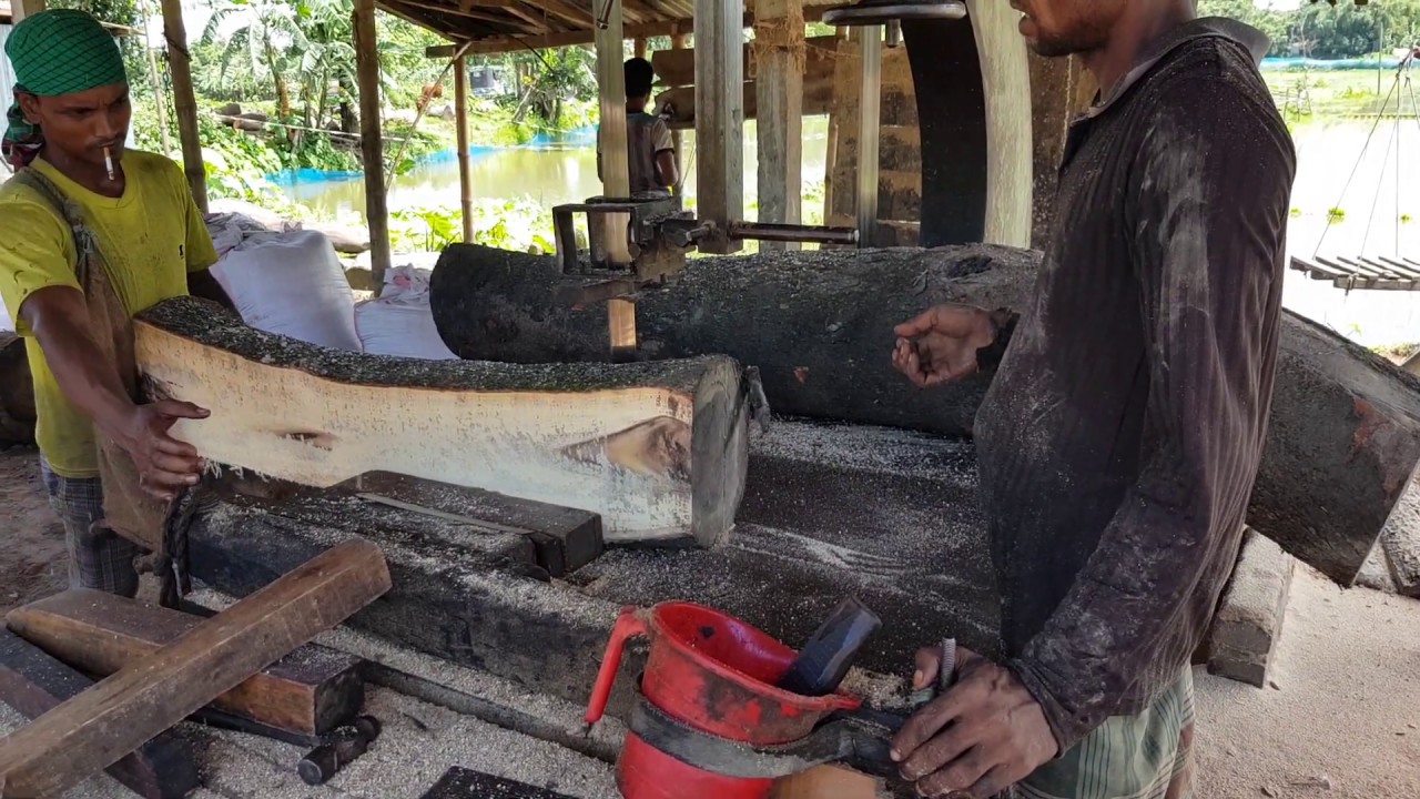 Crooked but Good Quality Wood Cutting by New Trained Workers।Crooked