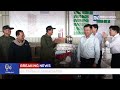 ទេសរដ្ឋមន្រ្តី គន់ គីម និងលោកអ្នកឧកញ៉ា លាង ឃុន អញ្ជើញប្រគល់ផ្ទះចំនួន២០០ខ្នង ជាអំណោយរបស់សម្តេចតេជោ..