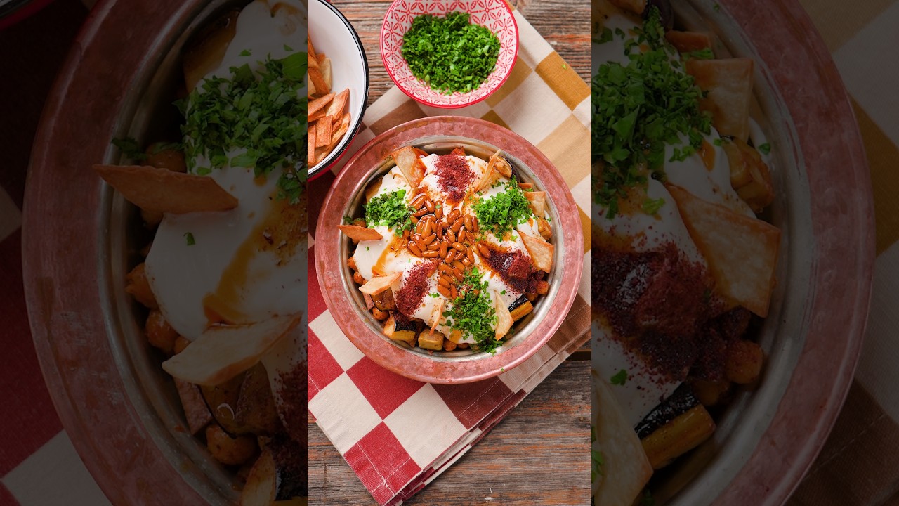 Çıtır ve Doyurucu: Patlıcanlı Fette Tarifi 🍆🍽️✨ #yemekcom Çıtır ve Doyurucu: Patlıcanlı Fette Tarifi 🍆🍽️✨ #yemekcom