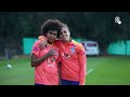SELEÇÃO FEMININA: DIA DE TREINO COM GABI PORTILHO