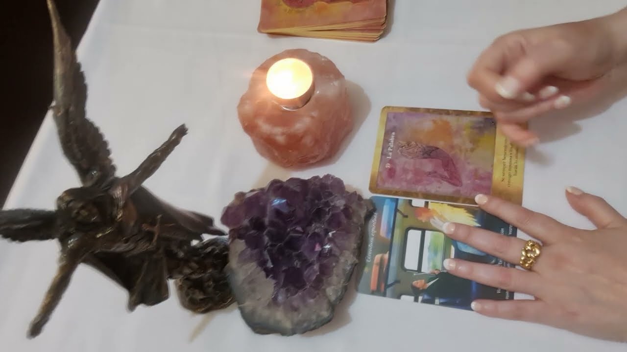 Alguien se apodera de mi voz con mucha urgencia para decirte esto @Tarot médium Nayade Sol CANAL OFICIAL