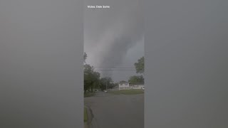 Bystander captures storm clouds in Independence