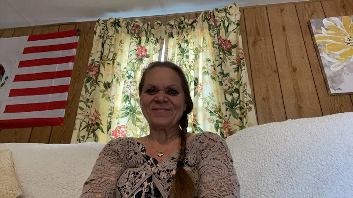 Live time with Tammy guess who dropped in?