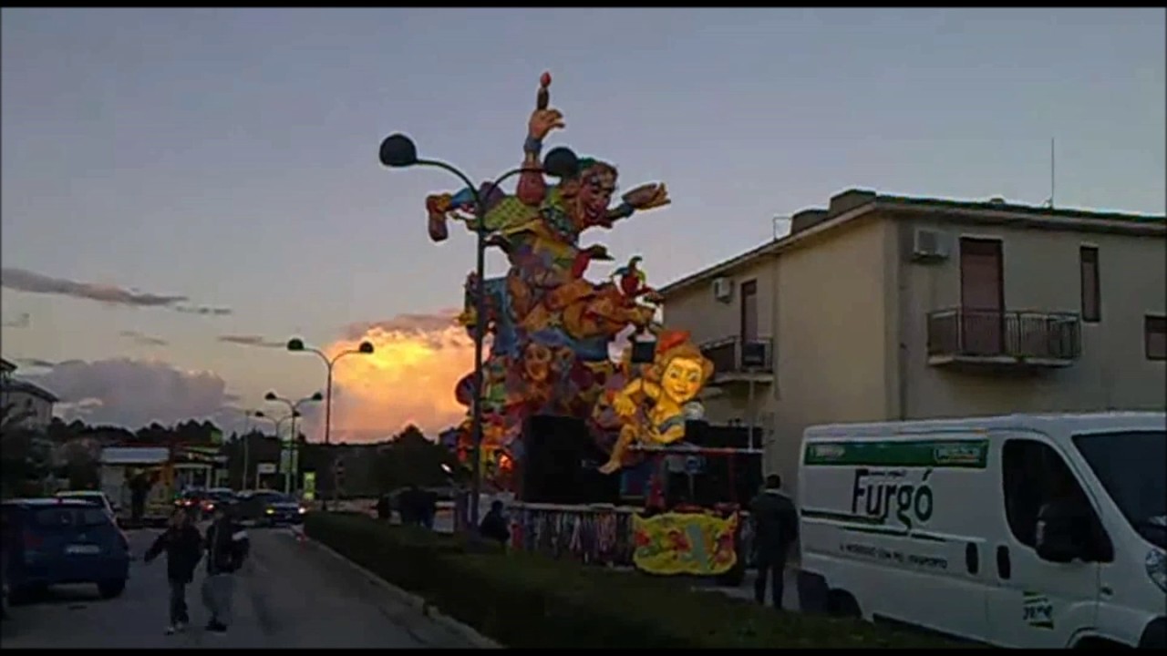 carnevale di Montevago 2017 VIVERE A COLORI