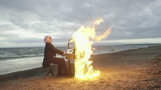 Footage of Soken composing the Endcaller/Zodiark Trial Theme