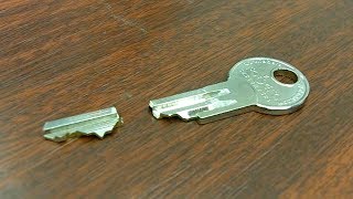 Zlomený klíč v zámku nebo v zapalování - Co děat se zlomeným klíčem v zámku?