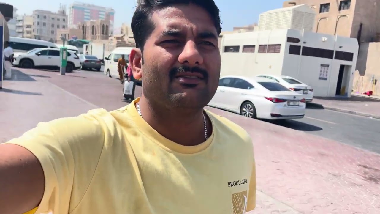 Dubai Local Market?Visit Dubai Market? First Vlogs hai mera? 