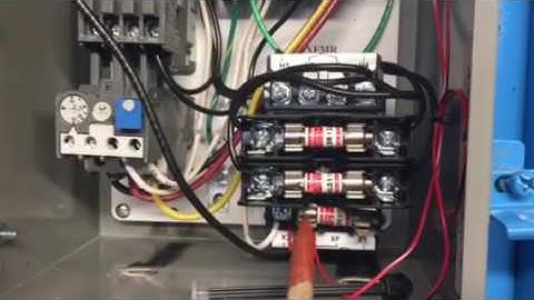 Checking to see if transformer and fuses are good