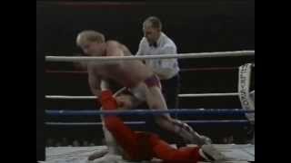 Ironfist Clive Myers v Superstar Mal Sanders