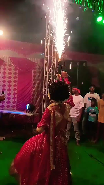 Shyam bansi bajate ho kya mujhe bulati Ho #comedymovies #radhe #dj #hindudeity #religion