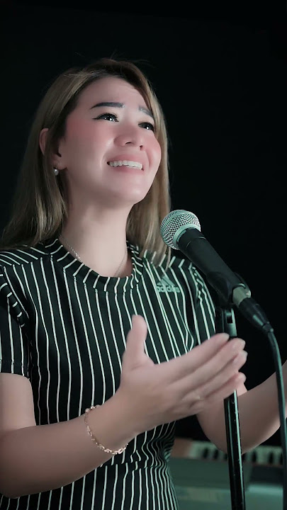 Tuhan aku rindu ( Lagu Rohani #shorts ) - Rachel Mutiara
