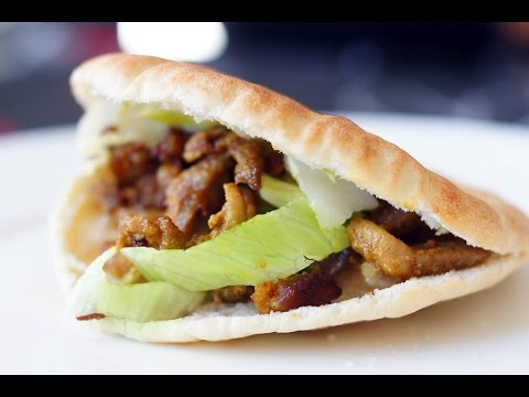 Video: Hoe Maak Je Pitabroodjes Met Kippenvlees?