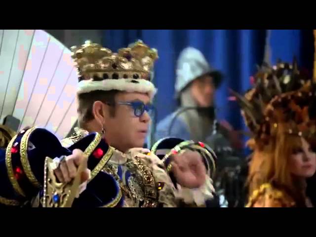 Elton John & Melanie Amaro's Super Bowl Pepsi Commercial