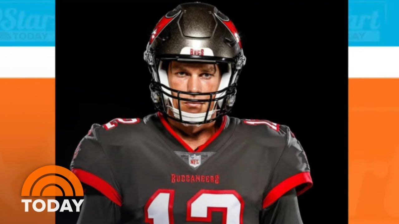Tampa Bay Gives Us First Look At Tom Brady Rob Gronkowski In Uniform
