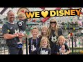 Family of 7 at DIsneyland!