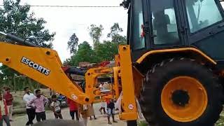 ESCORTS DIGMAX 2 MACHINE UNLOADING NO RAIMP CUSTOMER KO DELIVERY DETE TIME