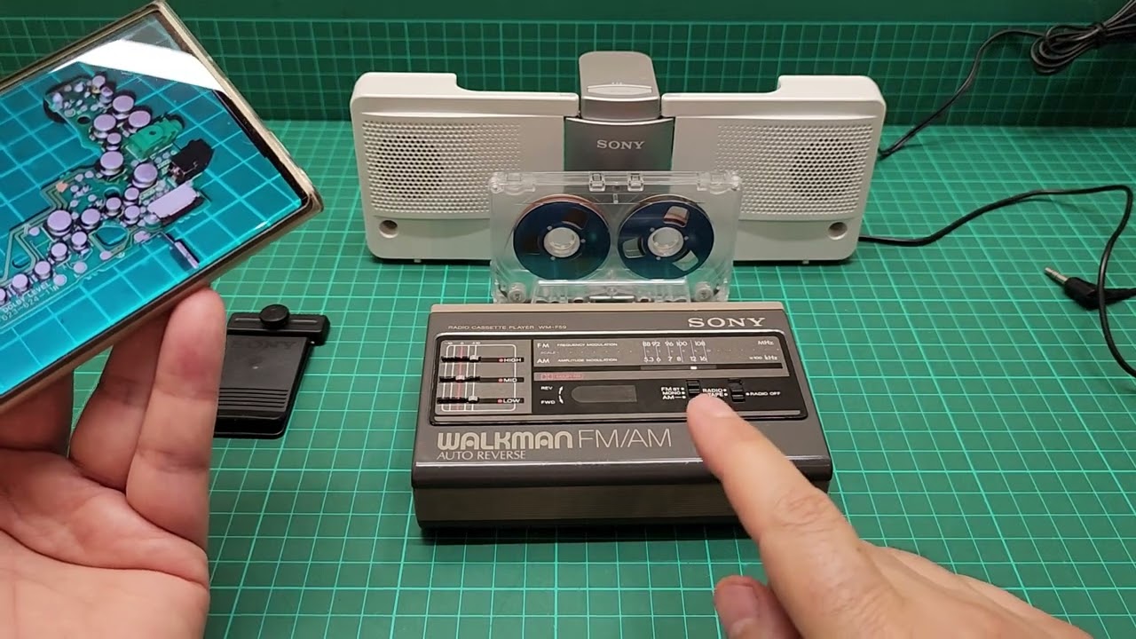 Sony WM-F59 Portable stereo cassette player Walkman review