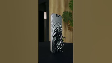 I Phone animation #iphone #apple #animation #blender #3d #add #robot #christmas #terminator