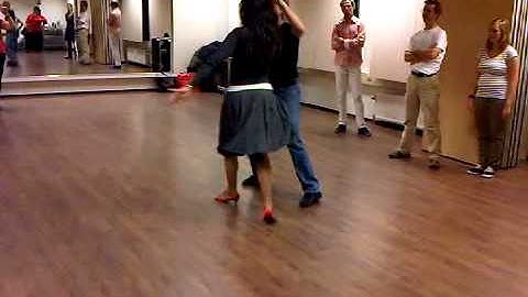 Zouk dansles bij dansschool Sizzling Salsa Alkmaar