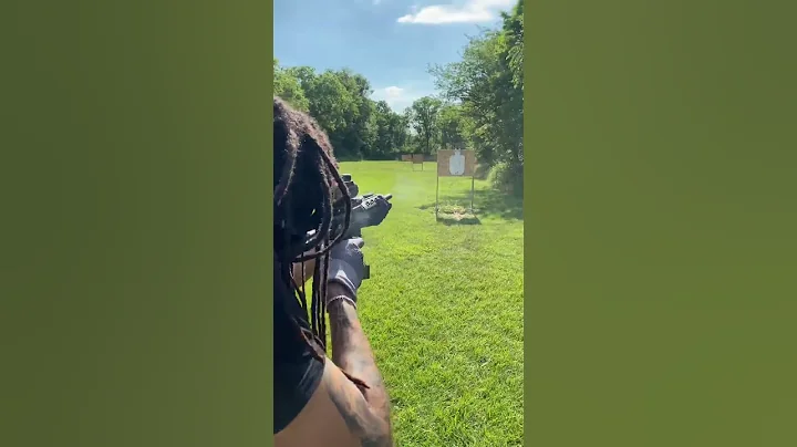 This gun has no recoil😳🎯