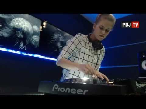 Anya Arfeeva - Live @ Radio Intense 18.05.2016