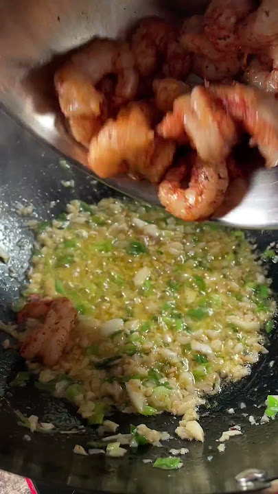 Shrimp Garlic Noodles: Simple, Savory, Sensational!