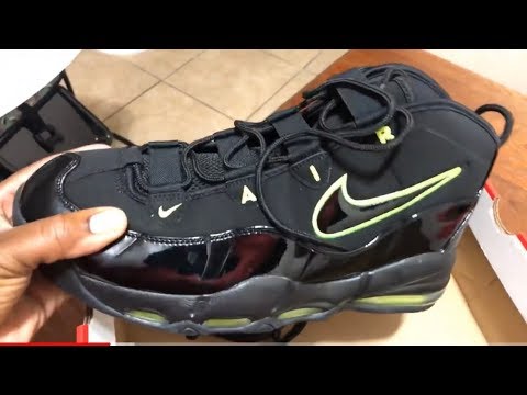 nike uptempo green and black