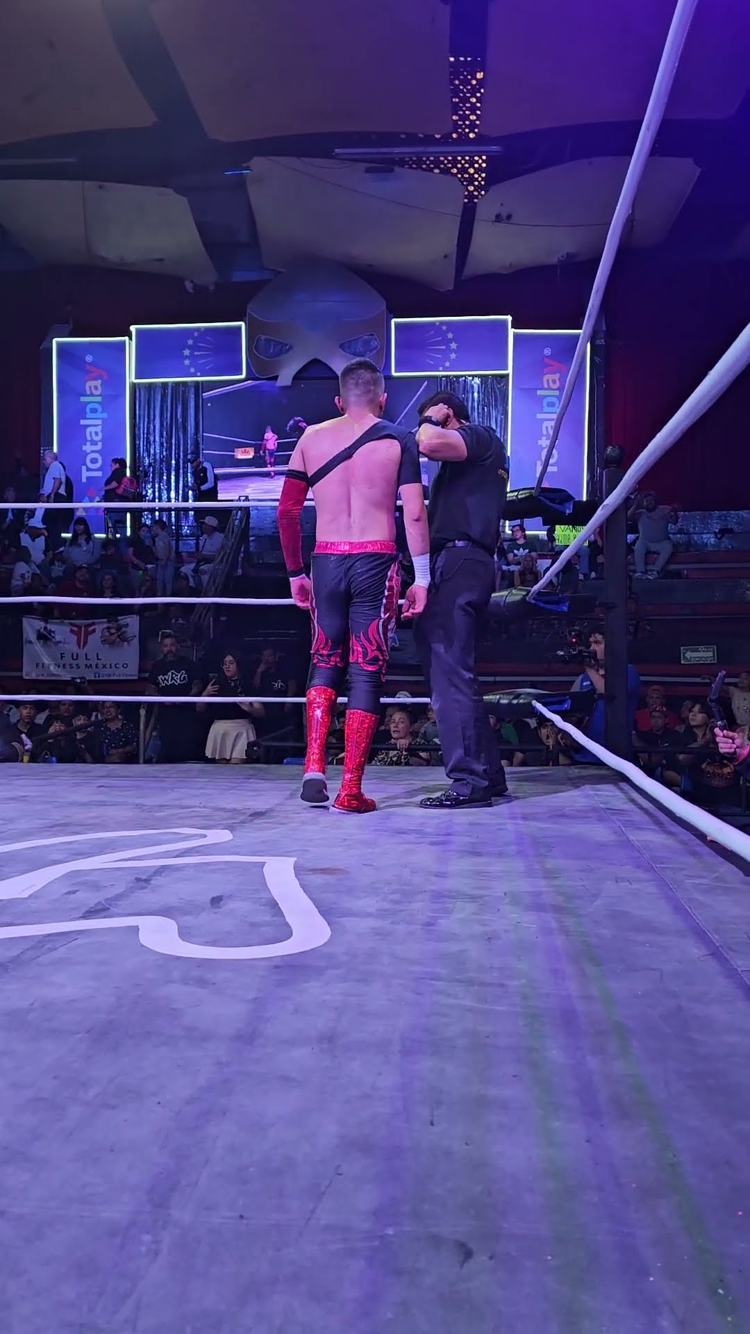Triunfo de Noicy Boy y Spider Fly en la Arena Naucalpan