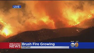 Crews are trying to control a fast-moving brush fire in castaic. the
charlie has now burned at least 3,000 acres and is 10% contained.
laurie perez repo...