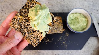 Super crispy keto 5 seeds crackers | keto vegan glutenfree