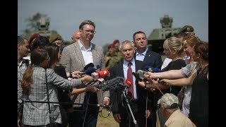 Ruski ambasador Bocan-Harčenko // Prikaz naoružanja i vojne opreme u Nišu Ruski ambasador Bocan-Harčenko // Prikaz naoružanja i vojne opreme u Nišu