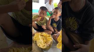 Kids Jack fruit mukbang | #shorts #mukbang #trndingshorts #jackfruit #bipulbaglary