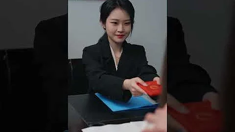 【Eng dub】He tortured me for his father's death but married me two years later; he'd fallen for me.