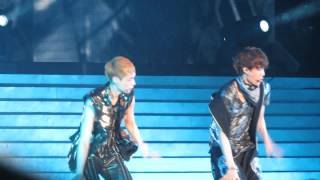 130526 Happy 4 Kpop Concert in Taiwan - EXO ( Kris&ChanYeol&KAI&Lay) - Two Moons - KAI & Lay focus