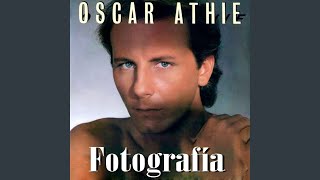 Video thumbnail of "Oscar Athie - Fotografia"