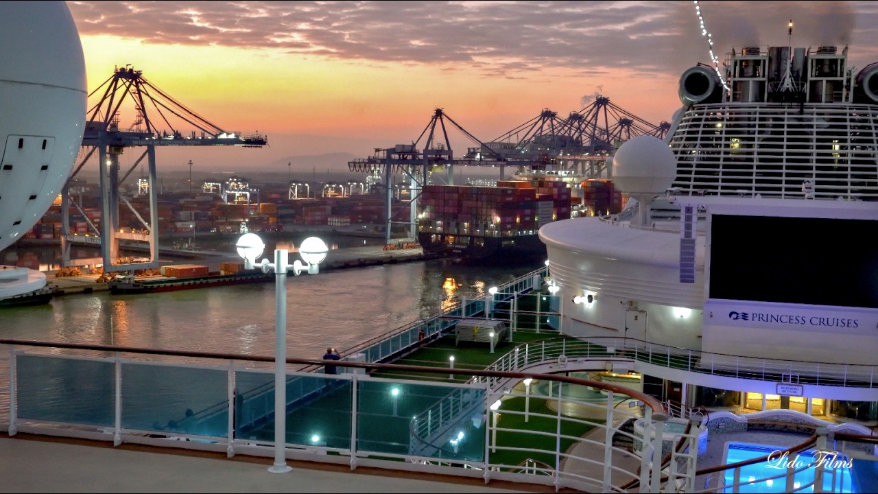 Rare Footage of  Ports of Phu My from the Diamond Princess Cruise Ship / Vietnam' 2026