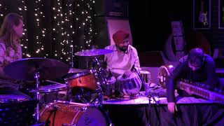 Purbayan Chatterjee with Takadimi