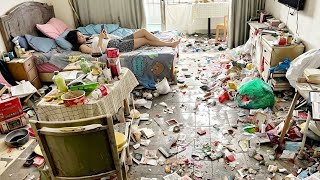 Shocking! Does A Girl Actually Live In This House? I Nearly Vomited While Cleaning It.