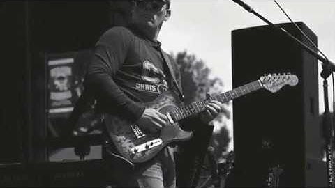 Lichtenberg Wood burnt Guitar part 2 , Final Assembly