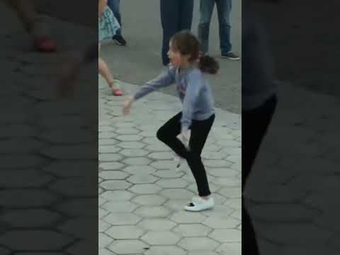 деаочка взорвала интернет!