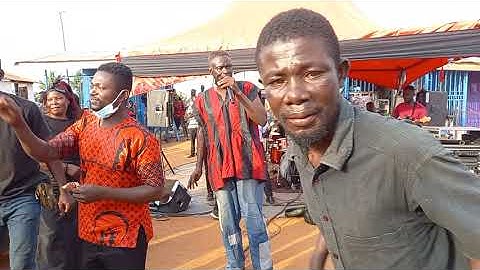 the highlife papa aseibu amanfi performed his own song 🎵 wonderful performance