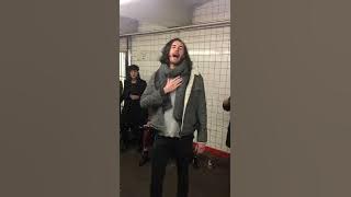 Hozier - Take Me To Church (Pop-Up Show in NYC Subway)