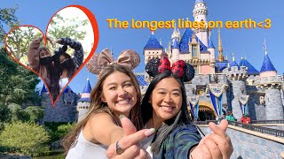 MEETING A FAMOUS YOUTUBER AT DISNEYLAND