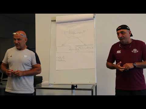 #1  ლაურენ ტრავერი