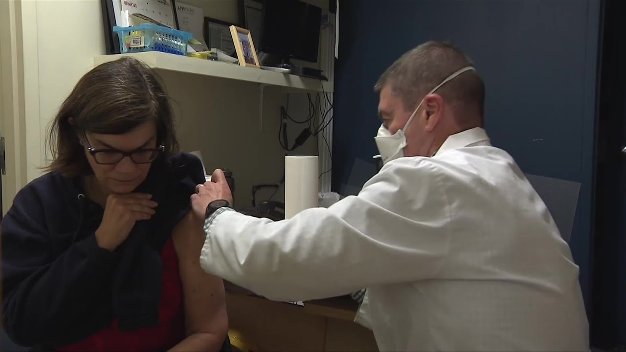 Officials warn against misinformation as B.C. rolls out influenza, COVID-19 vaccines