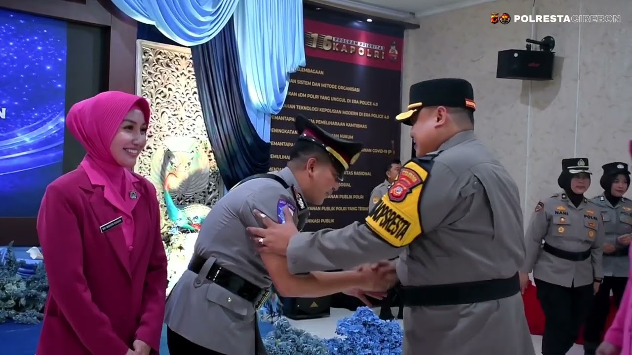 Polresta Cirebon Gelar Upacara Pelantikan Kasat Lantas, Wisuda Purna Bhakti, dan Buja Puasa Bersama