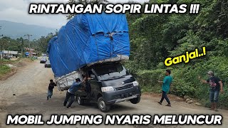 Cross Driver Obstacles!!! Jumping Car Almost Rolled Down the Incline of Batu Jomba